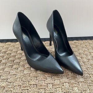 NEW! Michael Kors Keke Leather Pump Heels Size 9M Without Box